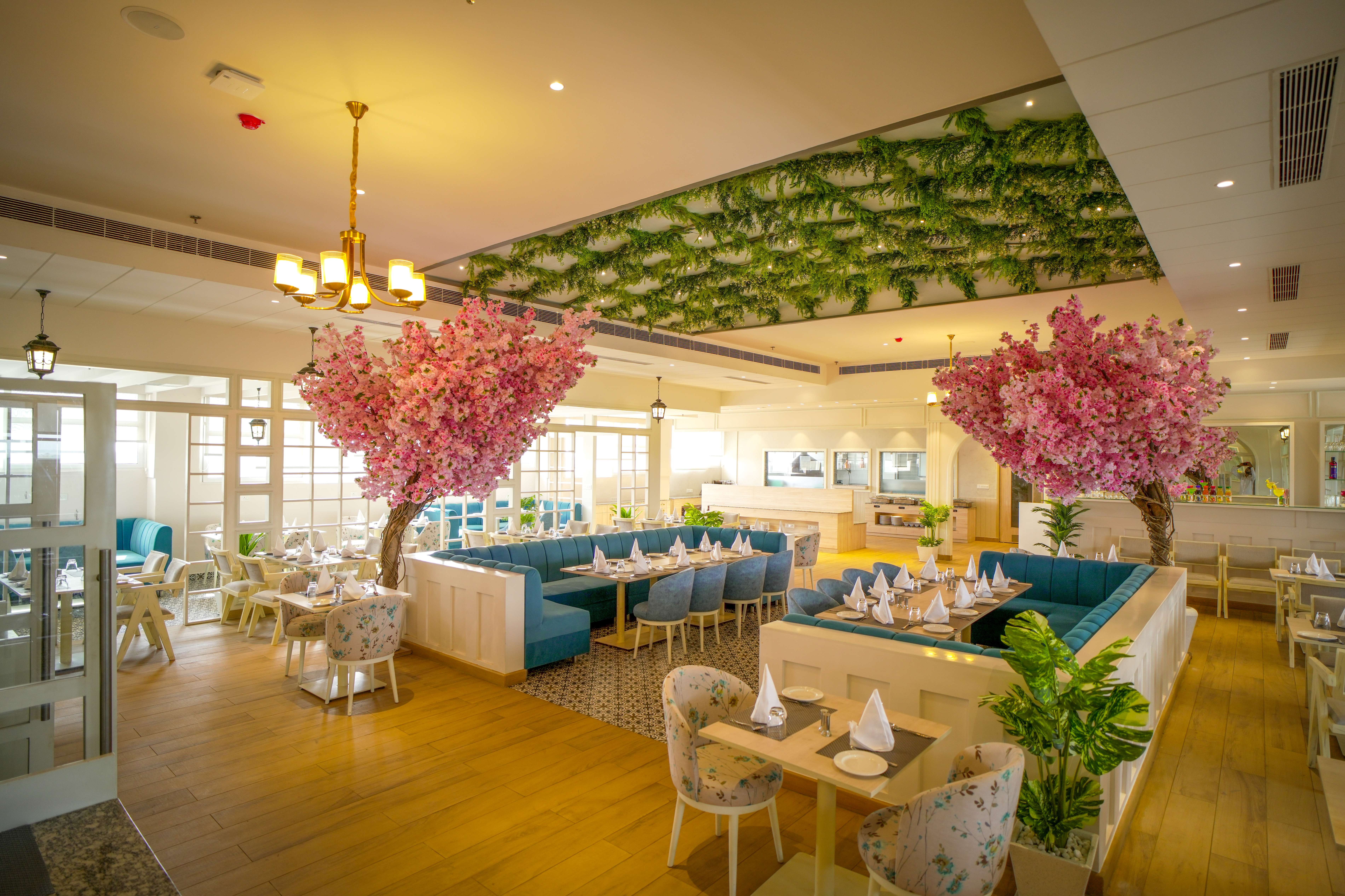 Crescent Restaurant Image 1